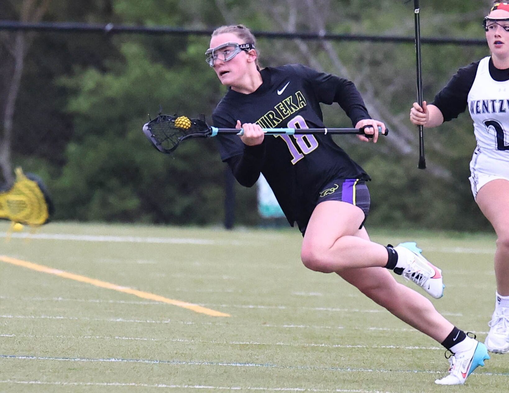 Wentzville 8, Eureka 7